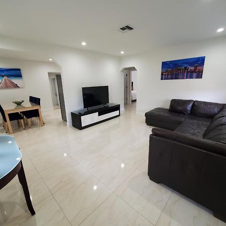 Miami-Airport Oasis Vip House Villa Bagian luar foto