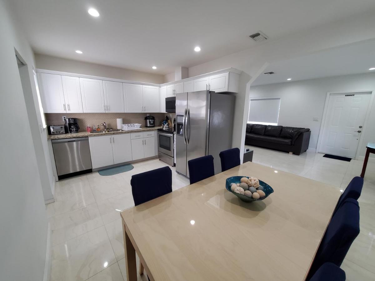 Miami-Airport Oasis Vip House Villa Bagian luar foto